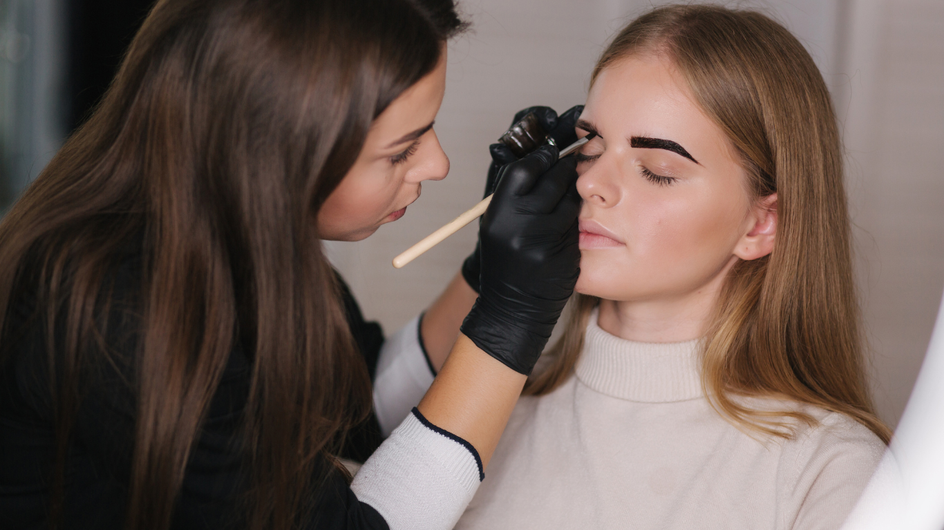 5-Day Lash & Brow Pro Course – Classic Lashes, Lash Lift (OG & Korean) & Brow Lamination